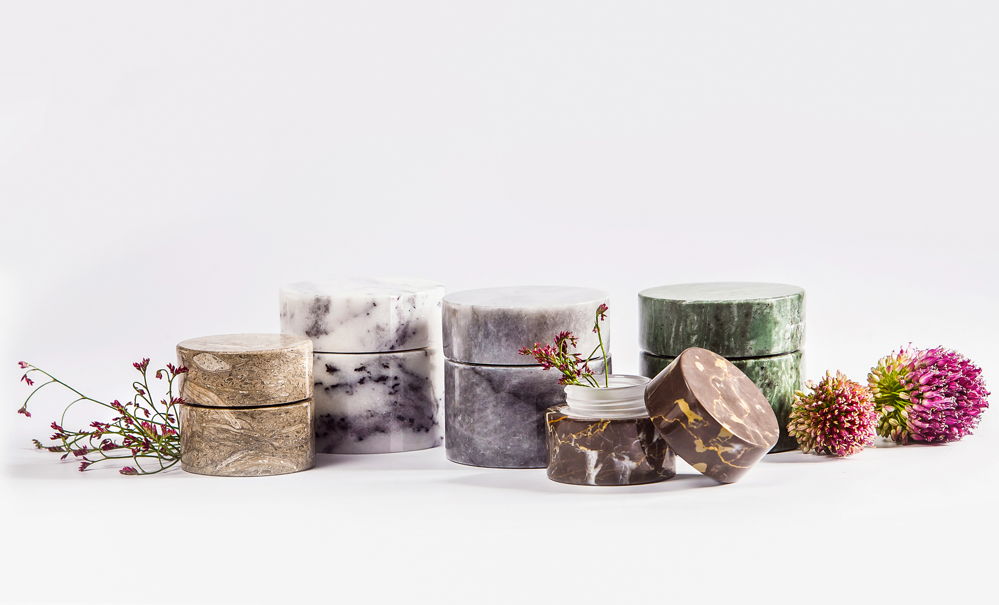 awantys_verpackung_lina_sommer_produktshoot_packshots-1.jpg