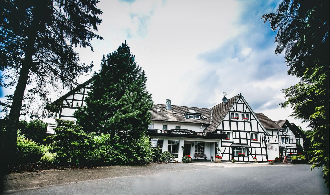 hotel_bierenbacher_hof_lina_sommer_fotostudio_restaurant_gastronomie-21.jpg